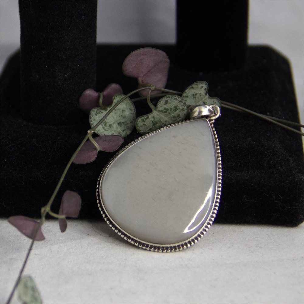 Sterling Silver 925 Milky White Stone Teardrop Pendant Beaded Bezel Border